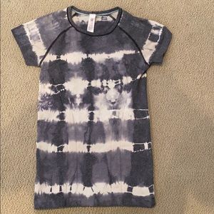 Ivivva short sleeve nylon sport top